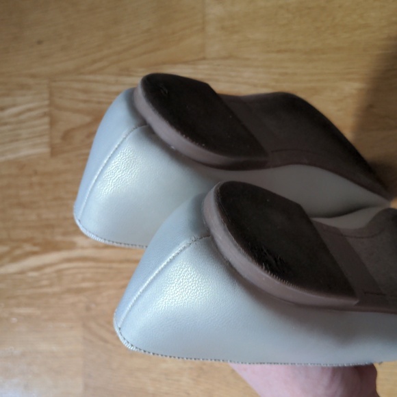 Old Navy Mary Jane flats, US8 - Picture 5 of 6